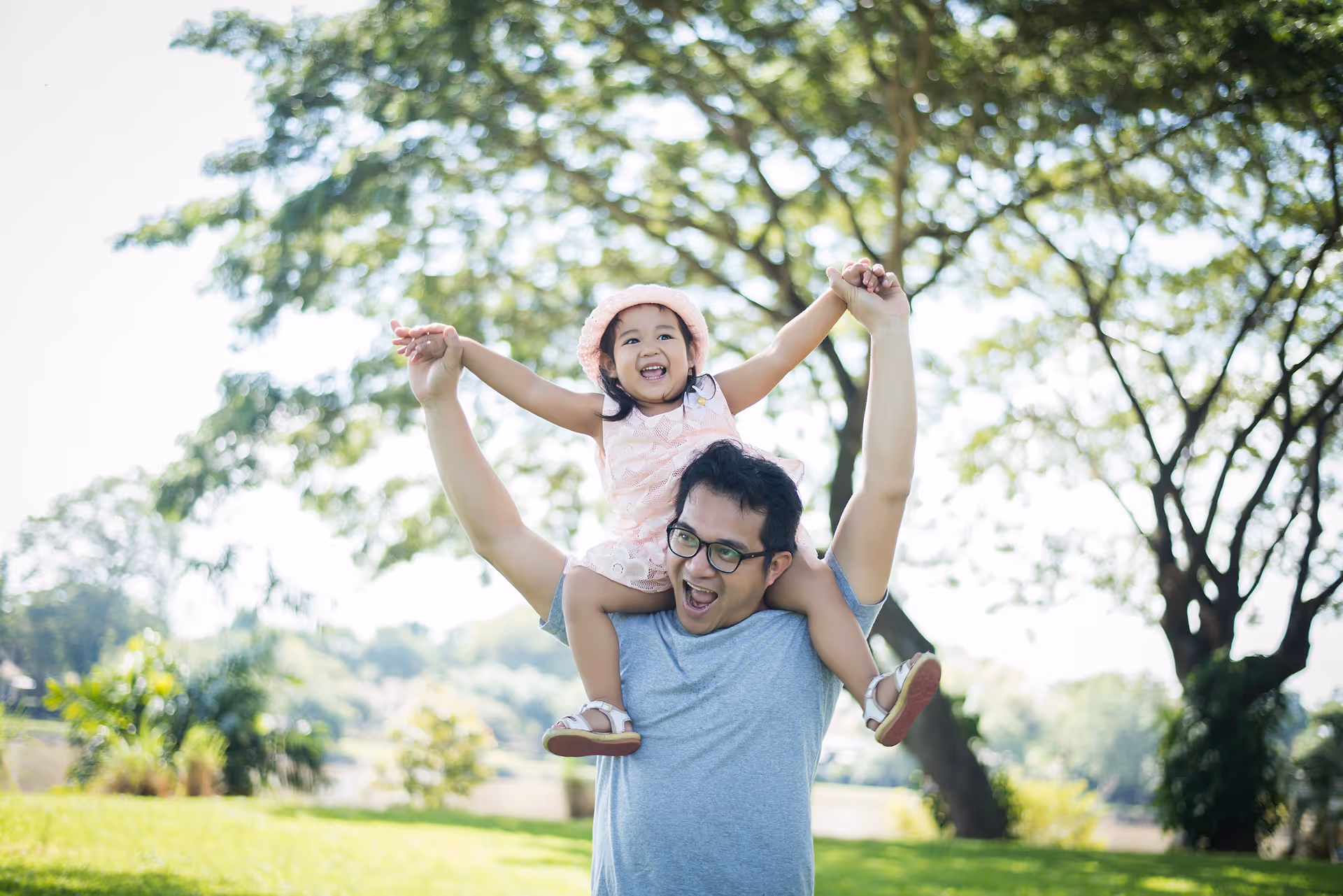 Hong Kong Family Image