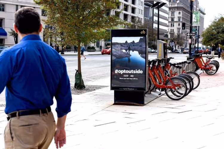 REI DOOH campaign #OptOutside using UGC