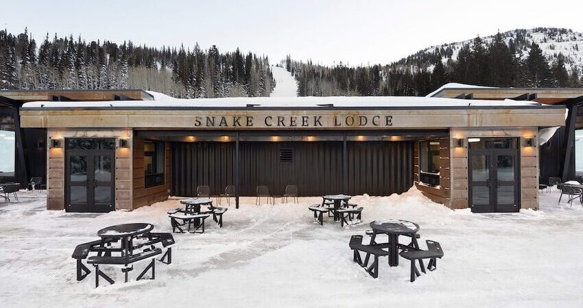 ski resort 