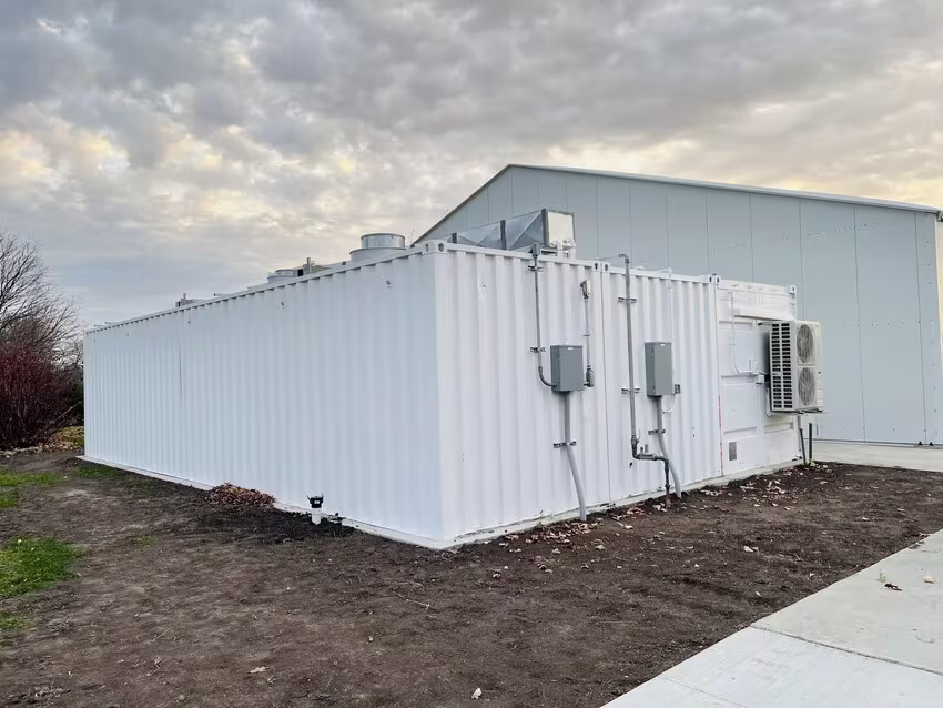 ISO shipping-container kitchen
