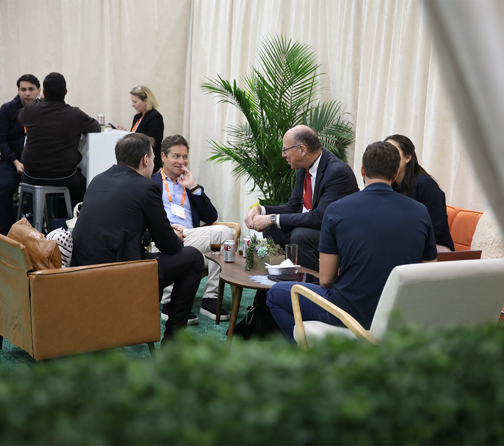 Professional Members Get the VIP Treatment at NBAA-BACE
