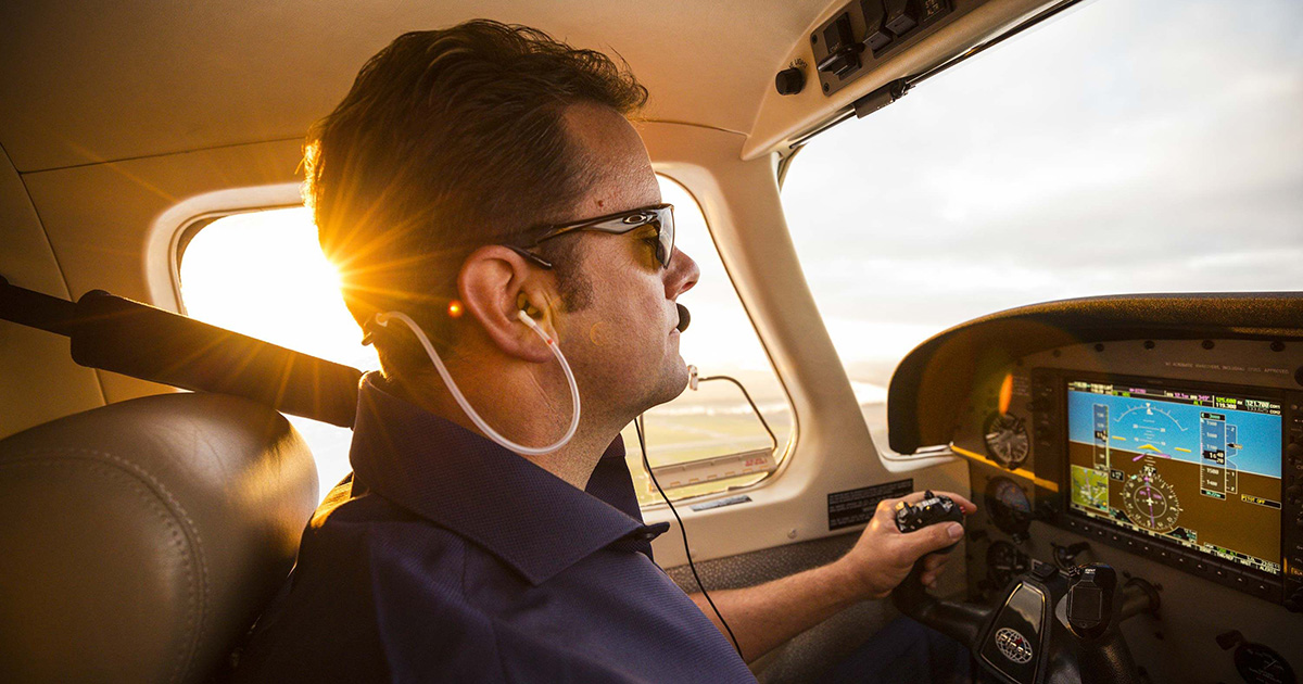Single pilots on the flight deck