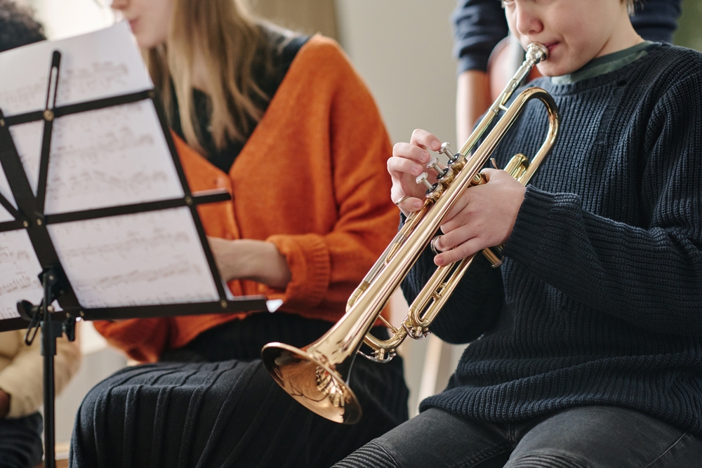 Learning with wind instrument lessons