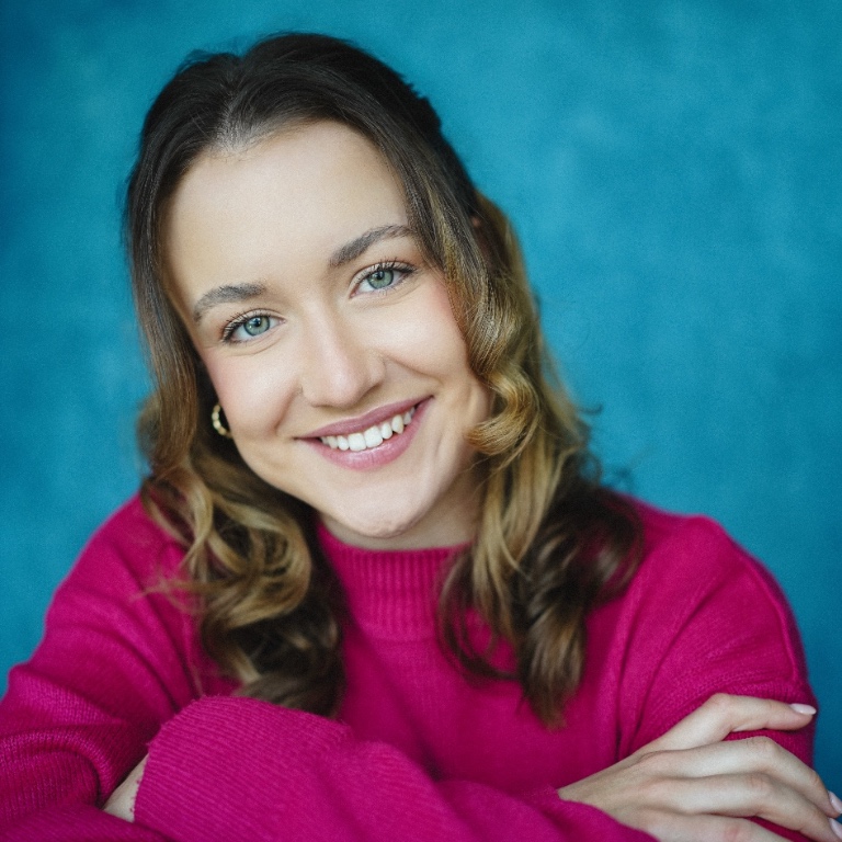 Lucy Ireland