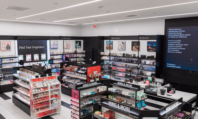 Modular fixtures at Sephora