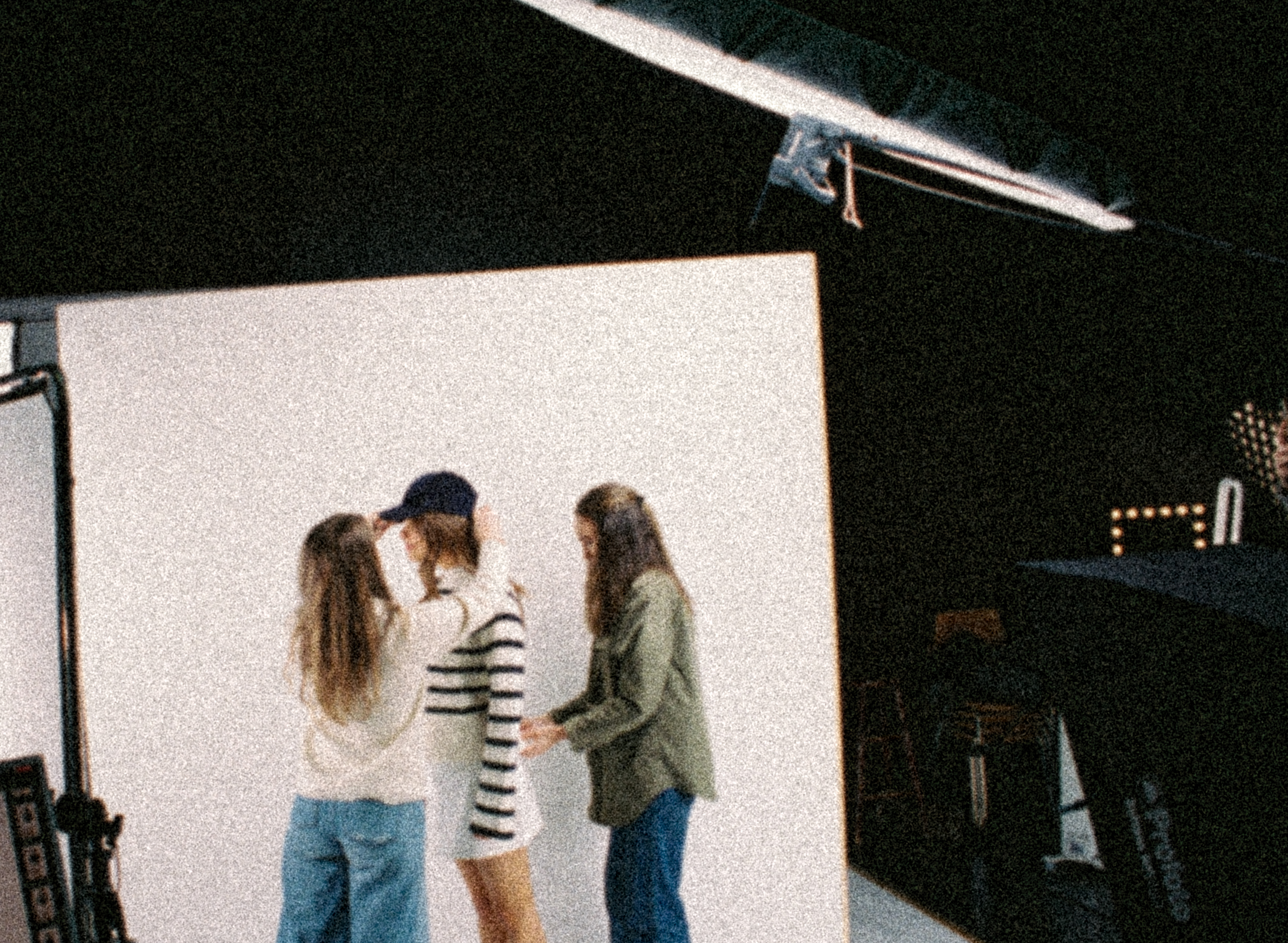 E-com modellfoto for Woolland i Orkestra sitt studio