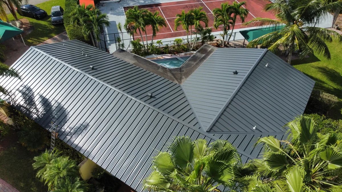 Hurricane-rated metal roofing on Miami area residential home