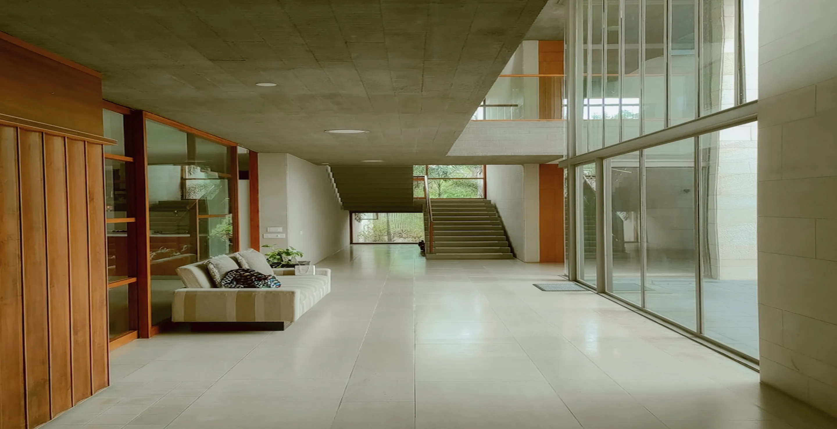 Riqualificazione energetica di interni condominiali e spazi comuni moderni con Conto Termico 3.0 in Italia