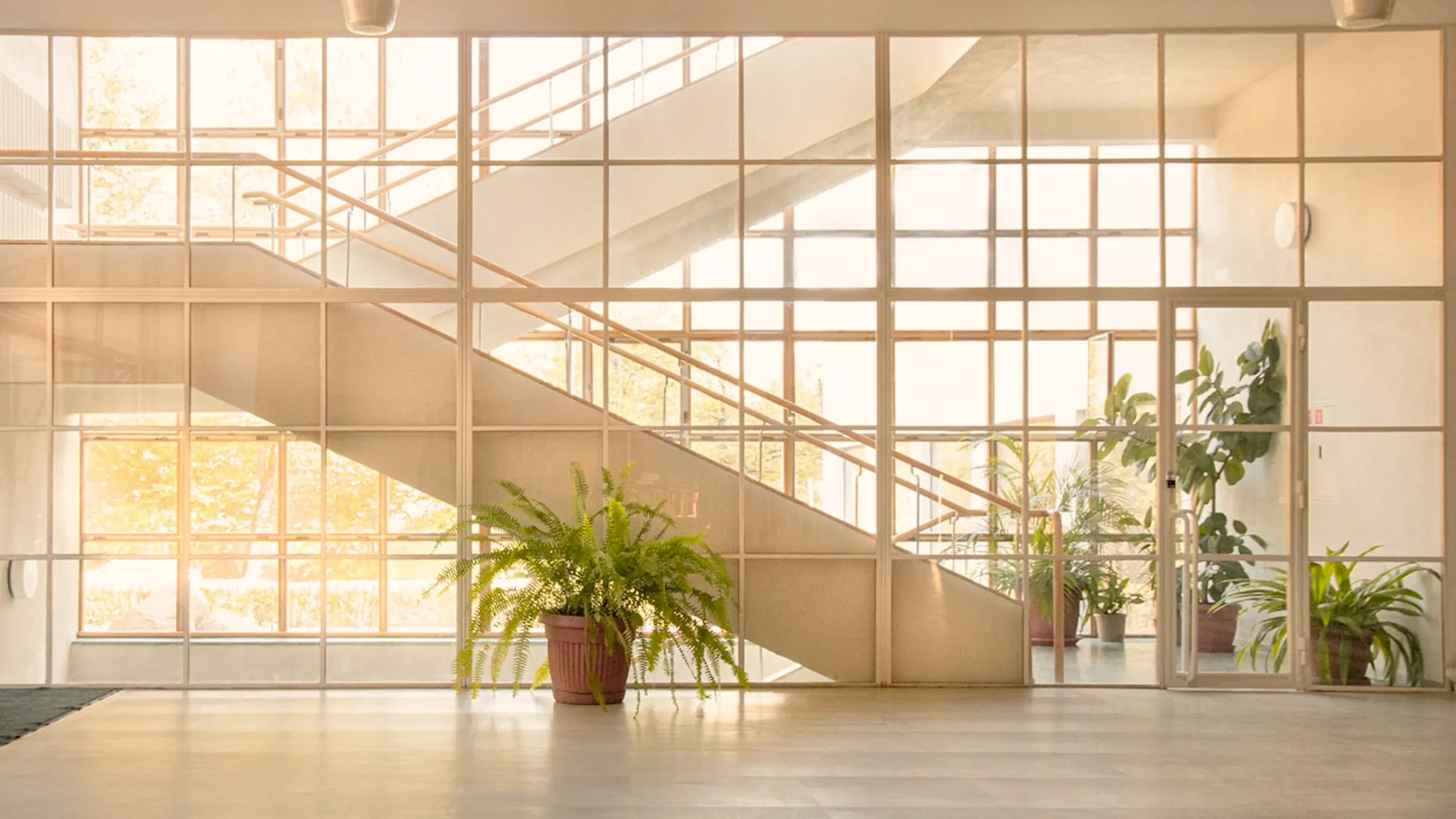 Efficienza energetica strutture sanitarie e riqualificazione grandi vetrate con Conto Termico 3.0 in Italia