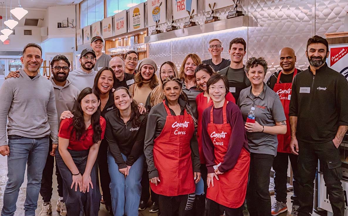 Photo of Cayenta team at a volunteer event