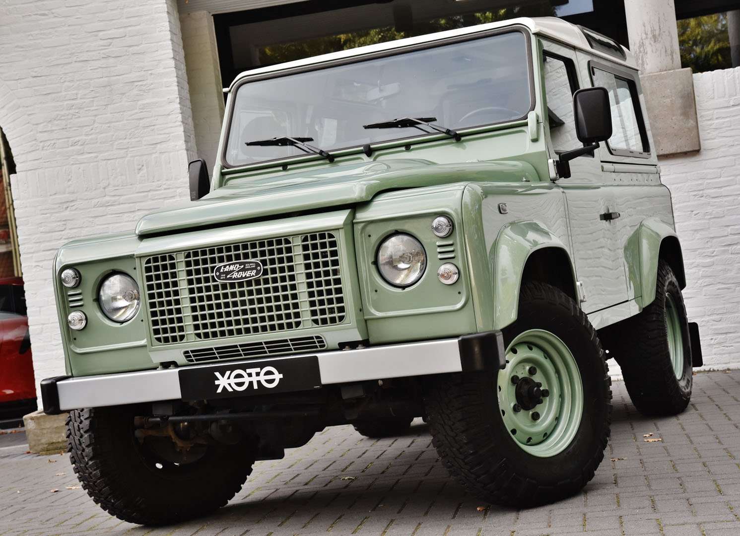 Land Rover Defender 90 Heritage Limited Edition
