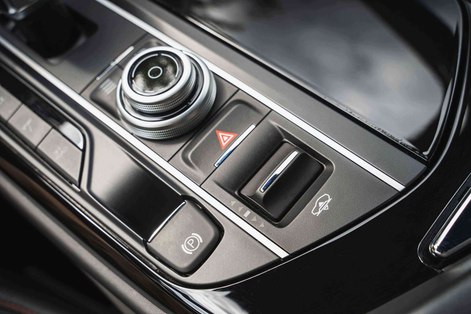 Maserati Levante S Q4 - 37