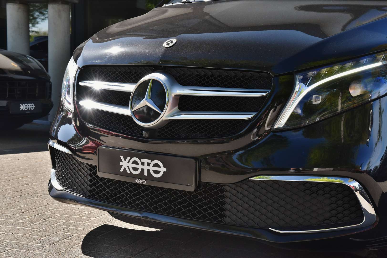 Mercedes-Benz V 220 D LWB - 18