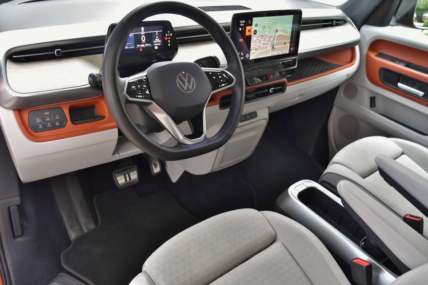Volkswagen ID. Buzz - 4