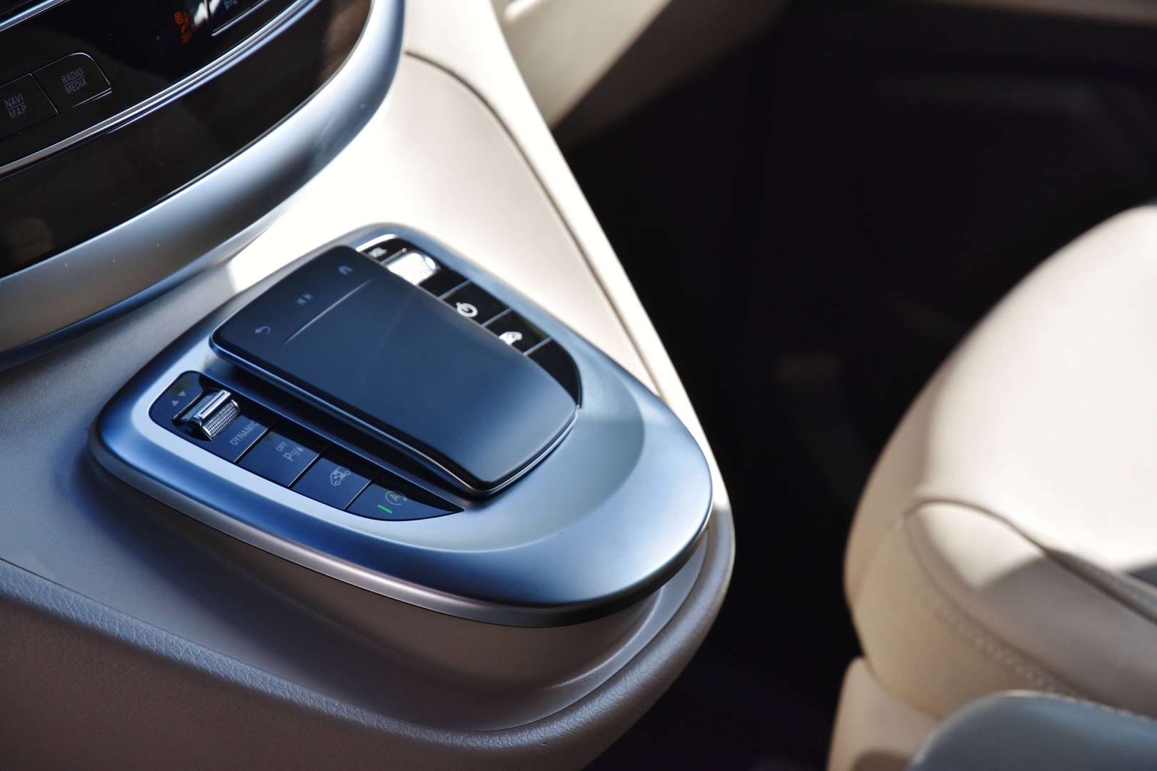 Mercedes-Benz V 220 D LWB - 20