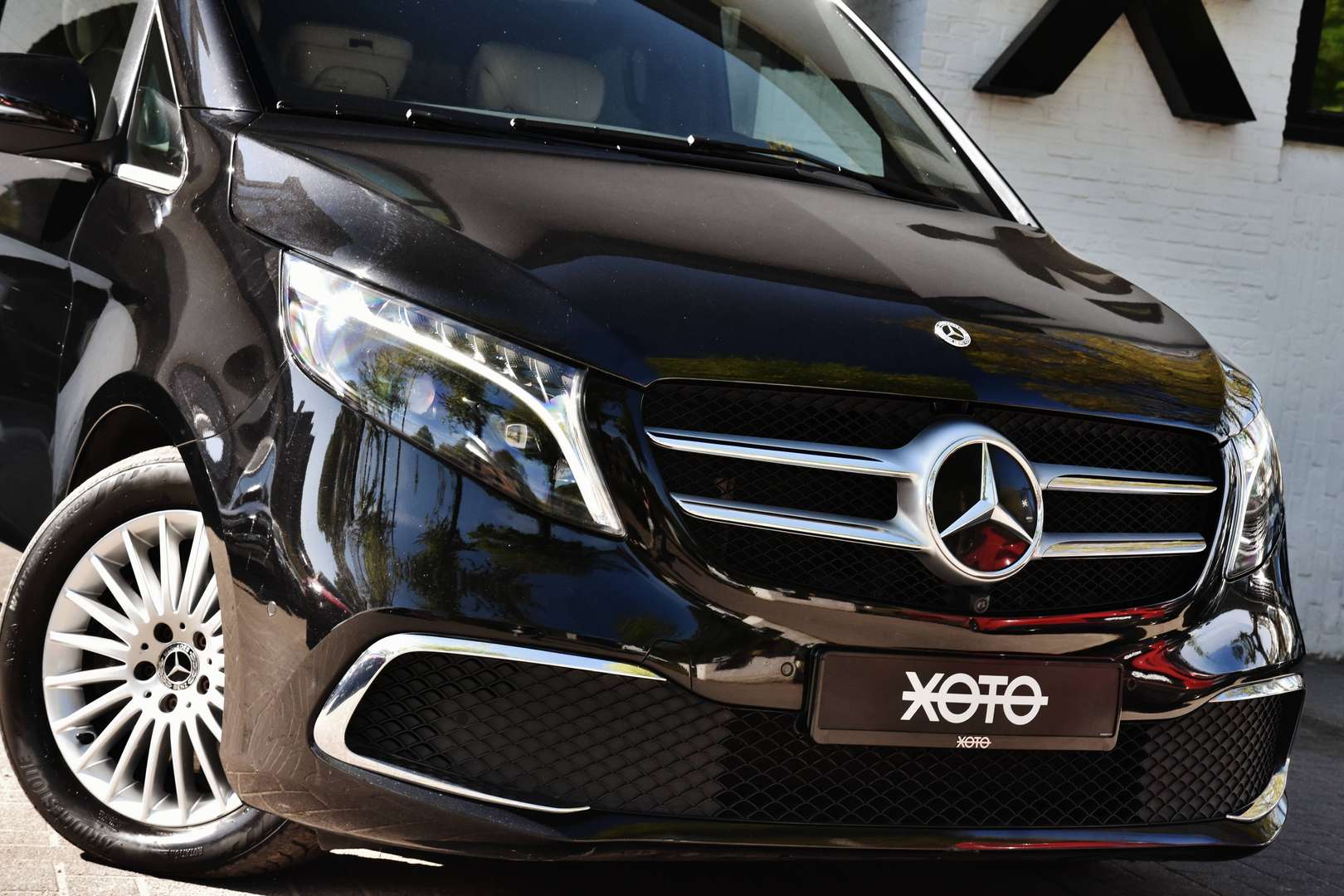 Mercedes-Benz V 220 D LWB - 10