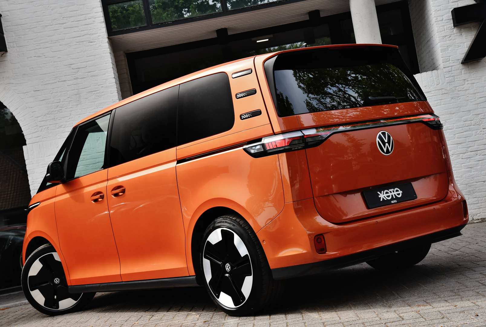 Volkswagen ID. Buzz - 8