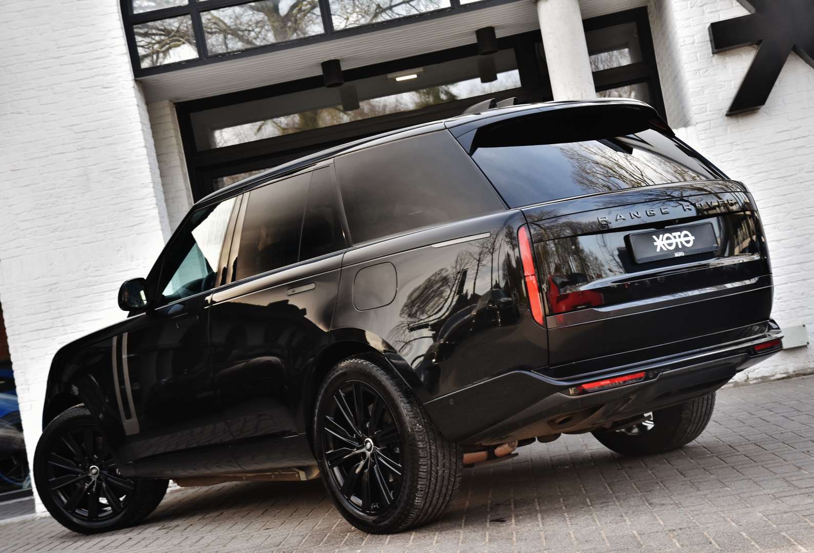 Land Rover Range Rover P460e - 9