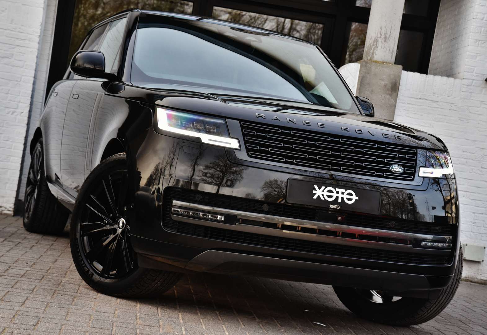 Land Rover Range Rover P460e - 2