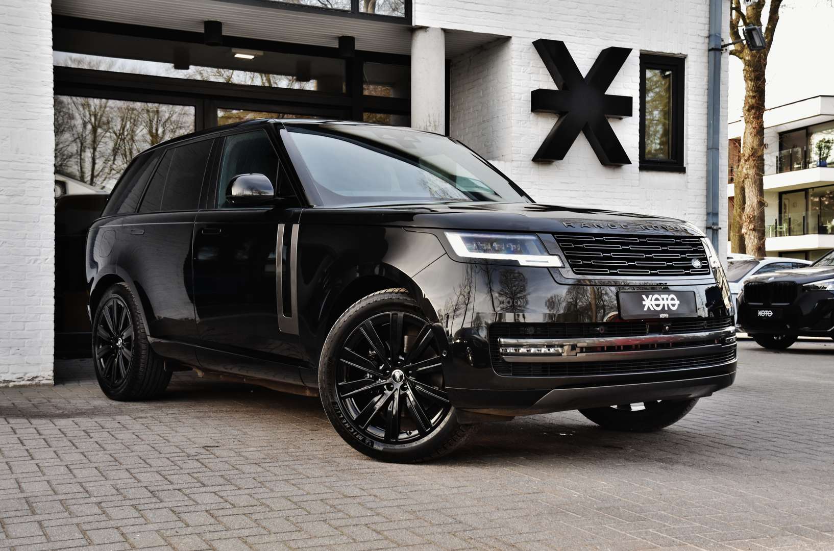 Land Rover Range Rover P460e - 18