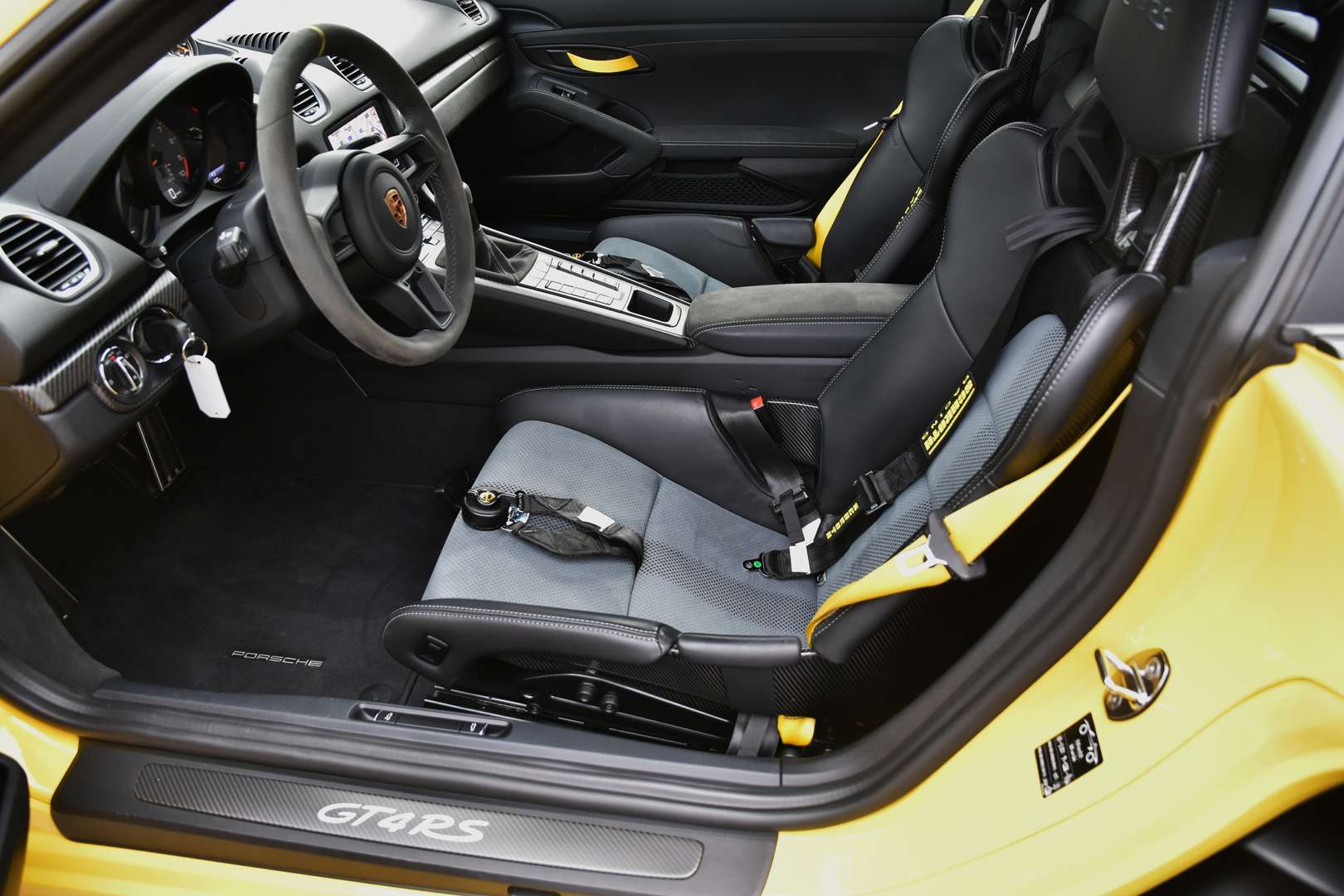 Porsche 718 GT4 RS - 5
