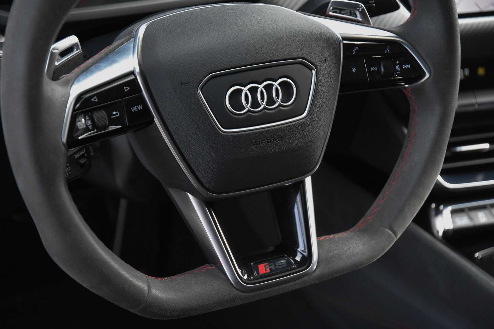 Audi e-tron GT - 10