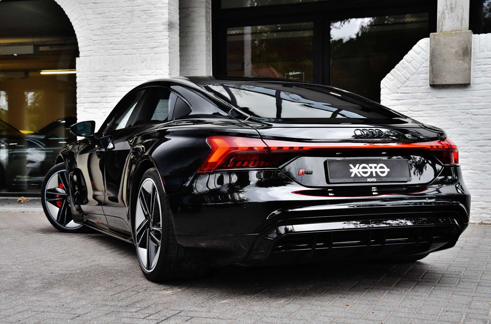 Audi e-tron GT - 15