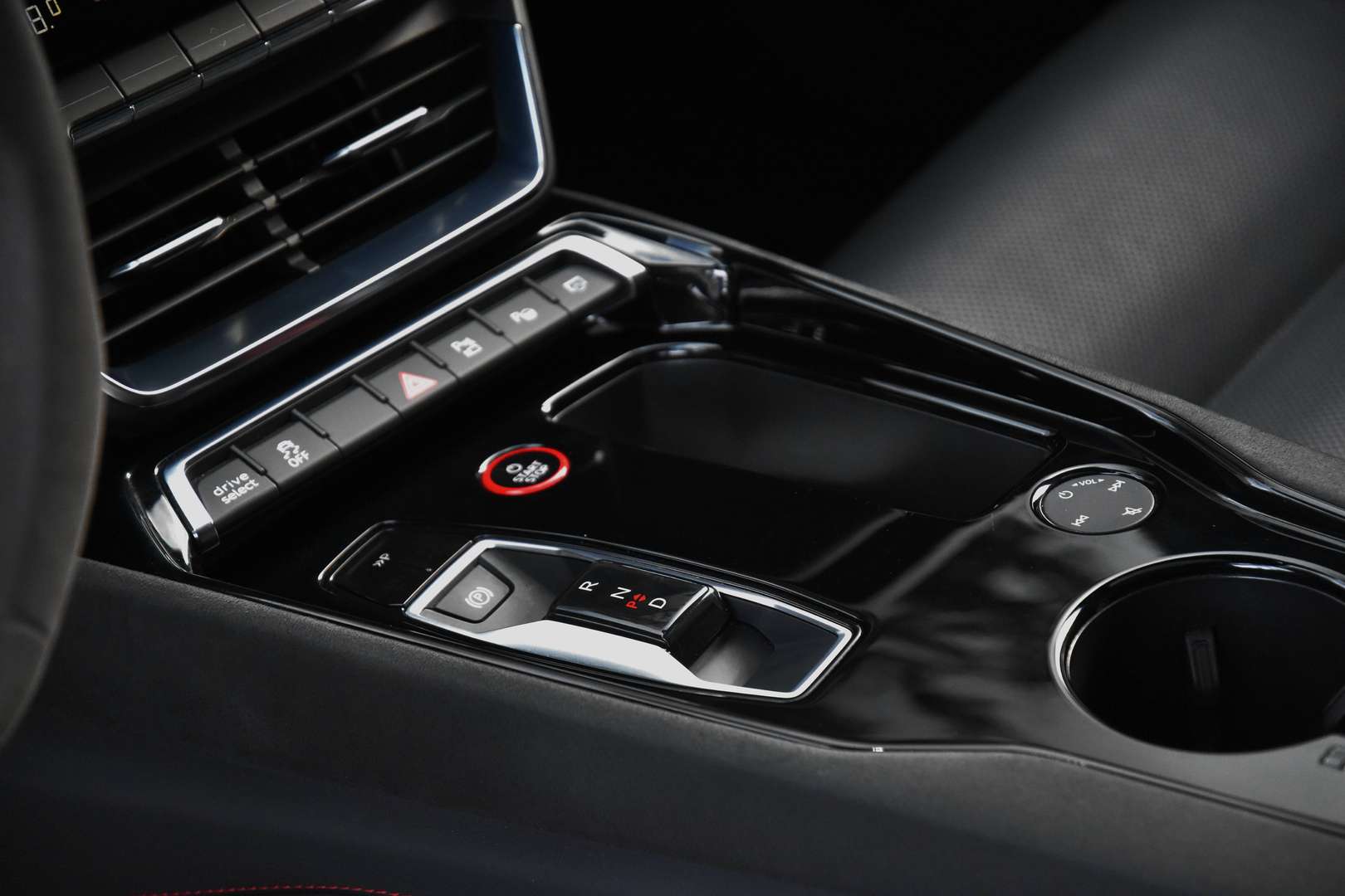 Audi e-tron GT - 19