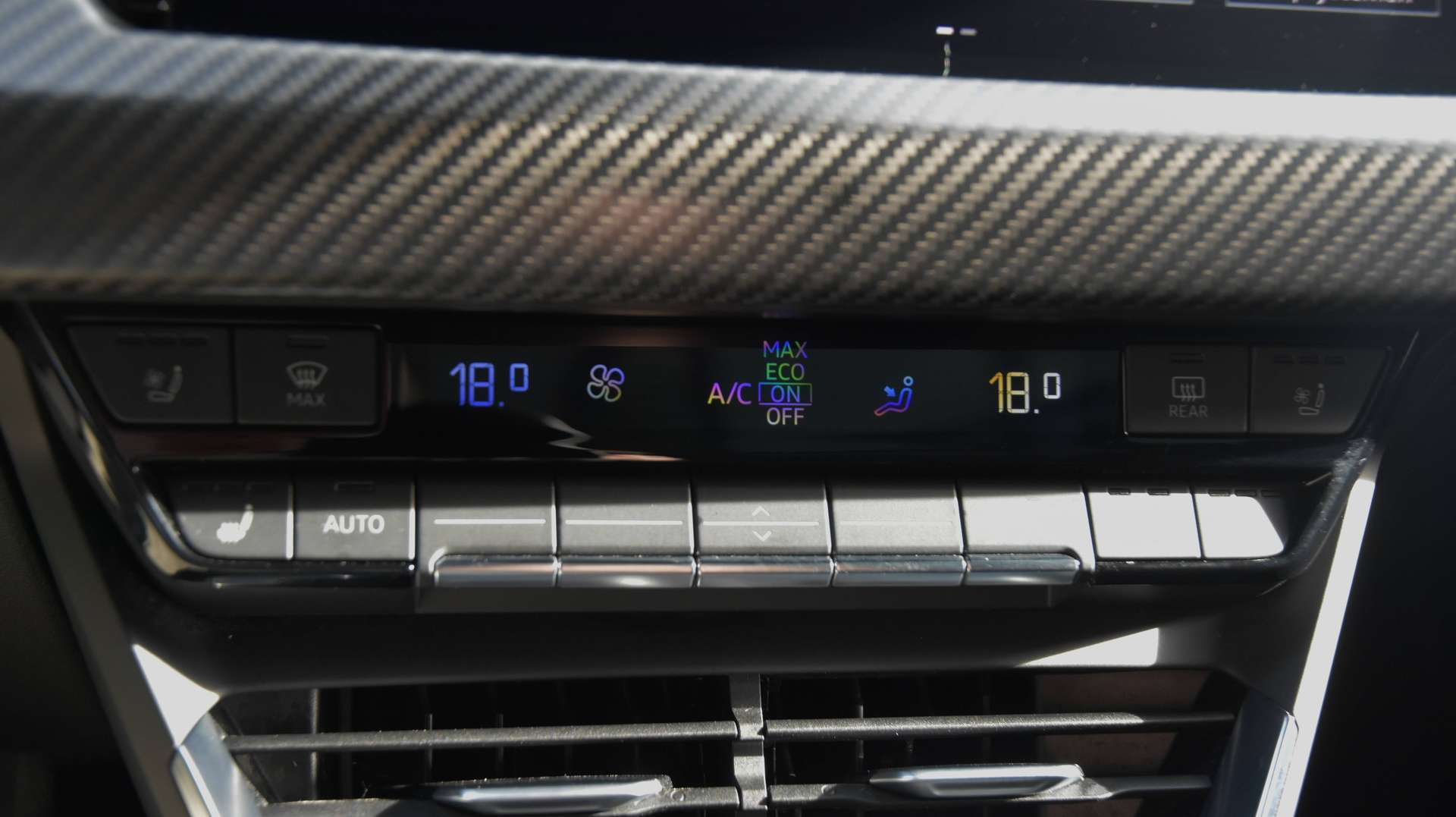 Audi e-tron GT - 35