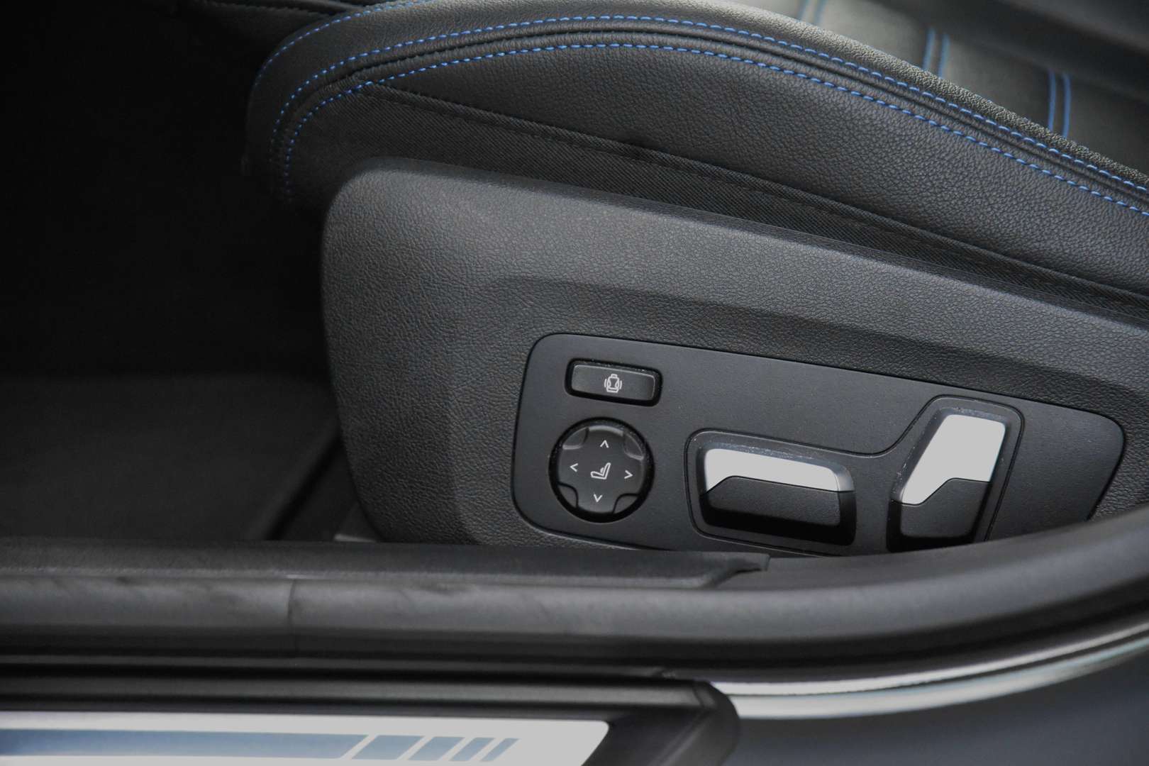 BMW 420i - 24