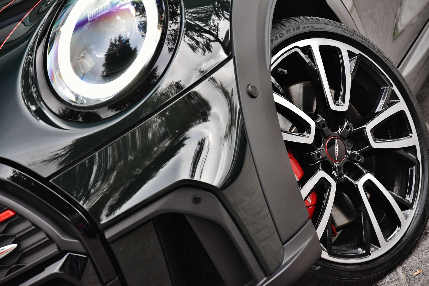 MINI John Cooper Works Cabrio - 7