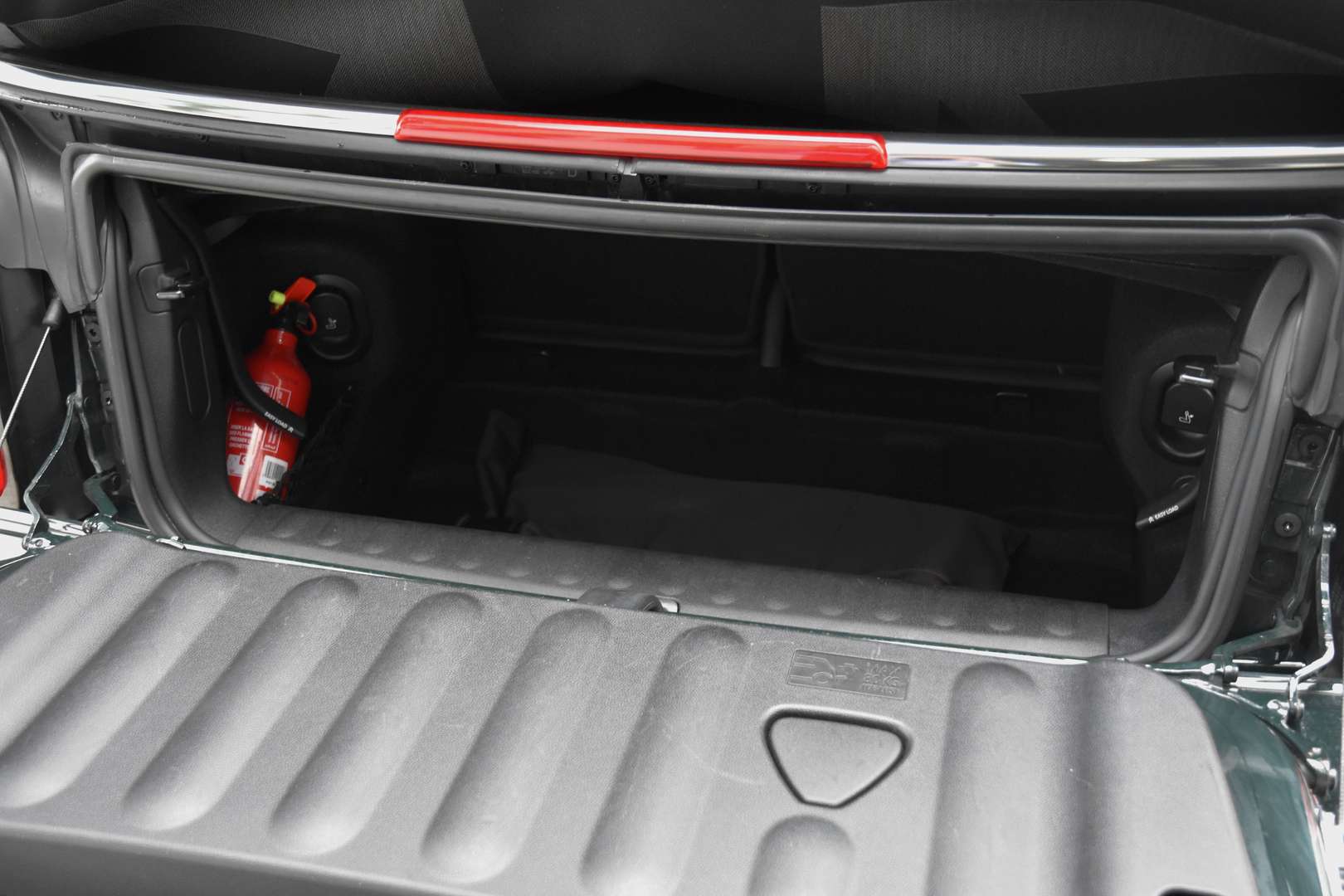 MINI John Cooper Works Cabrio - 23