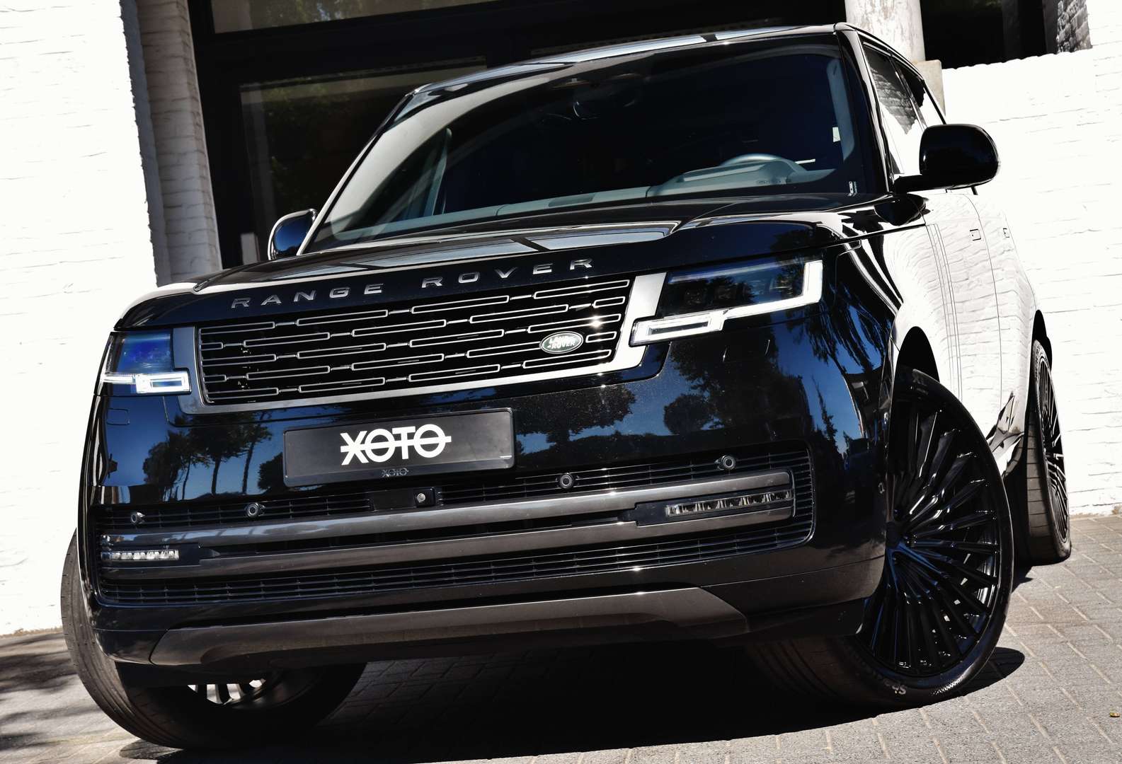 Land Rover Range Rover - 1