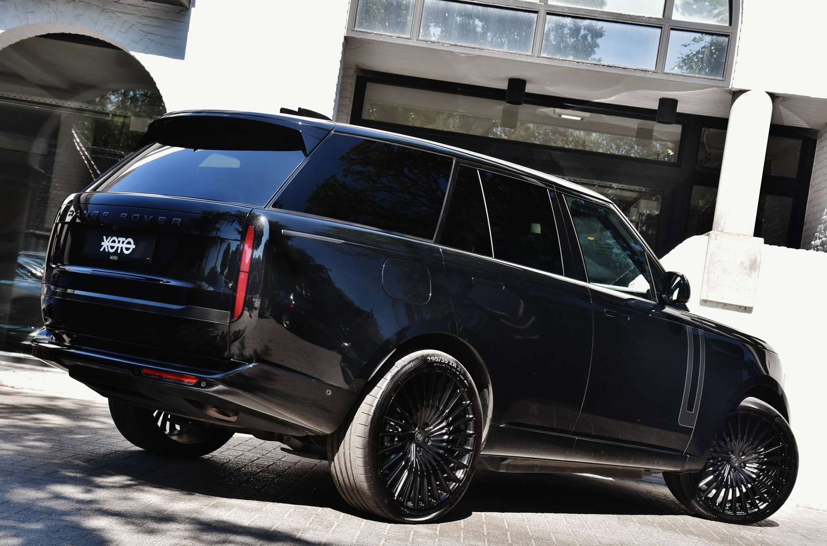 Land Rover Range Rover - 8