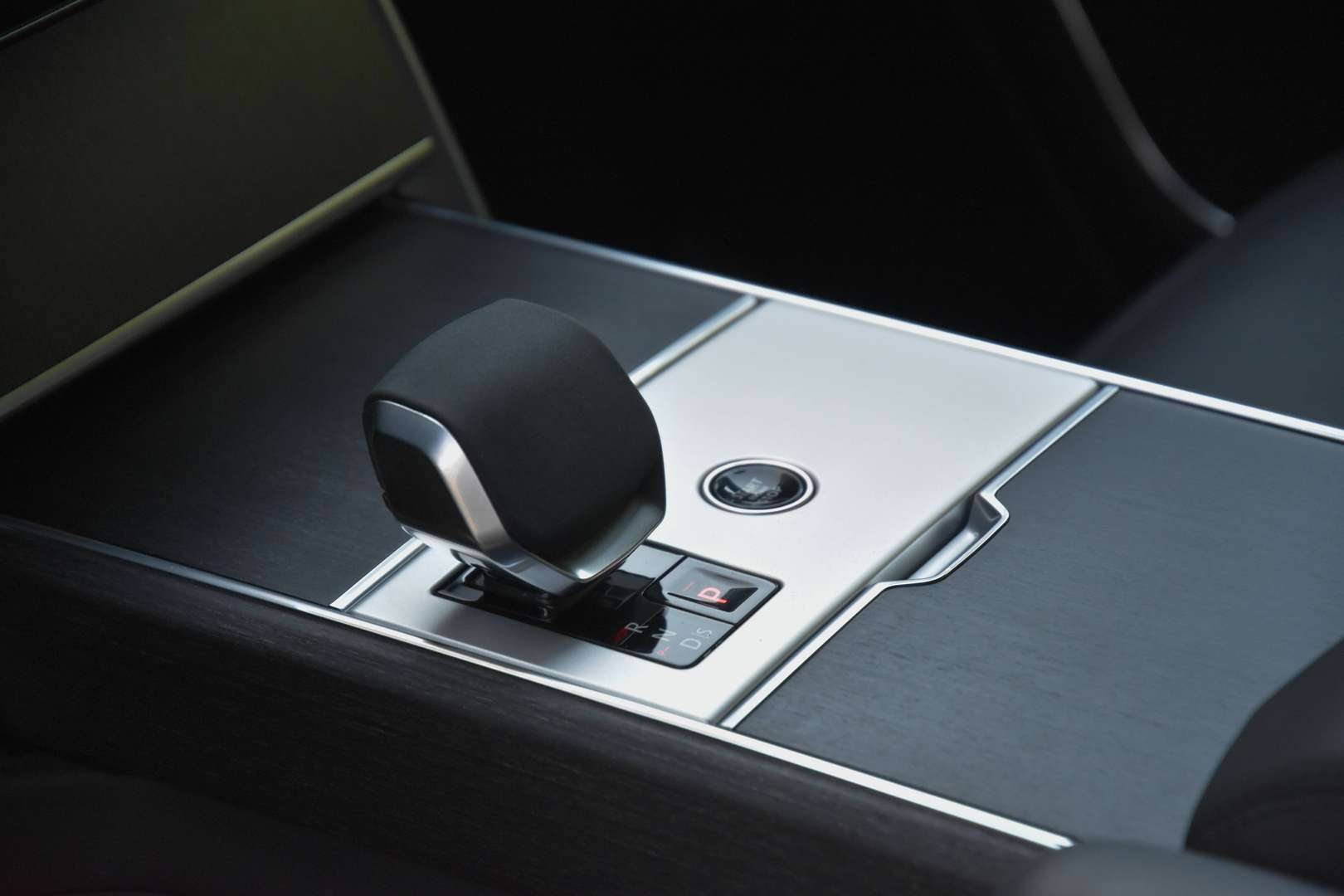 Land Rover Range Rover - 21