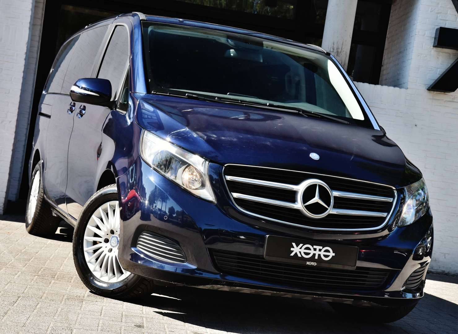 Mercedes-Benz V 220 - 2