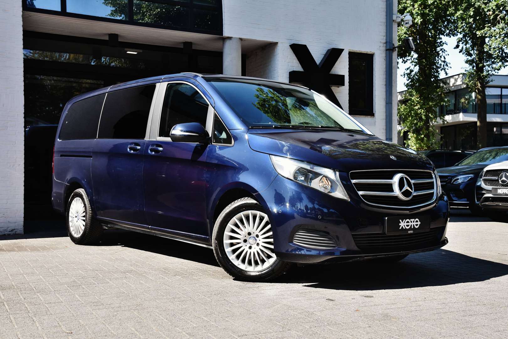 Mercedes-Benz V 220 - 18