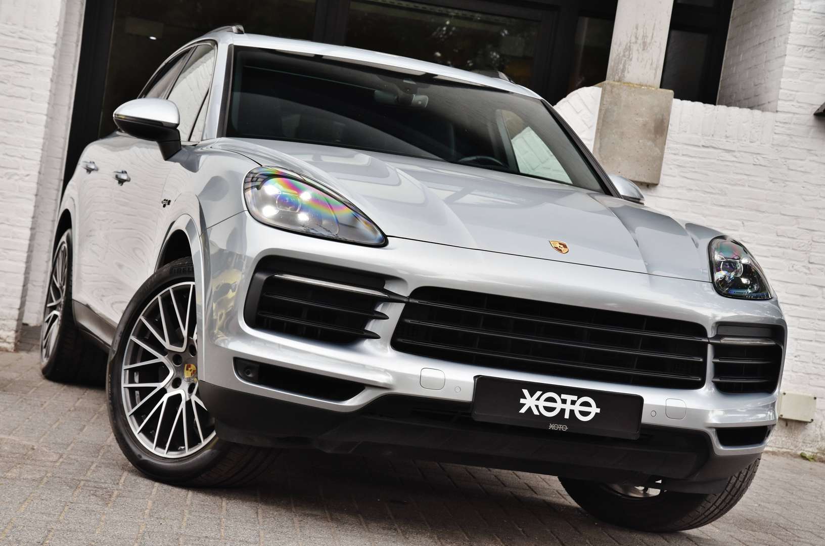Porsche Cayenne - 2