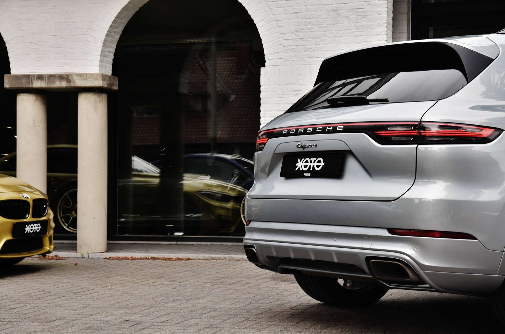 Porsche Cayenne - 16