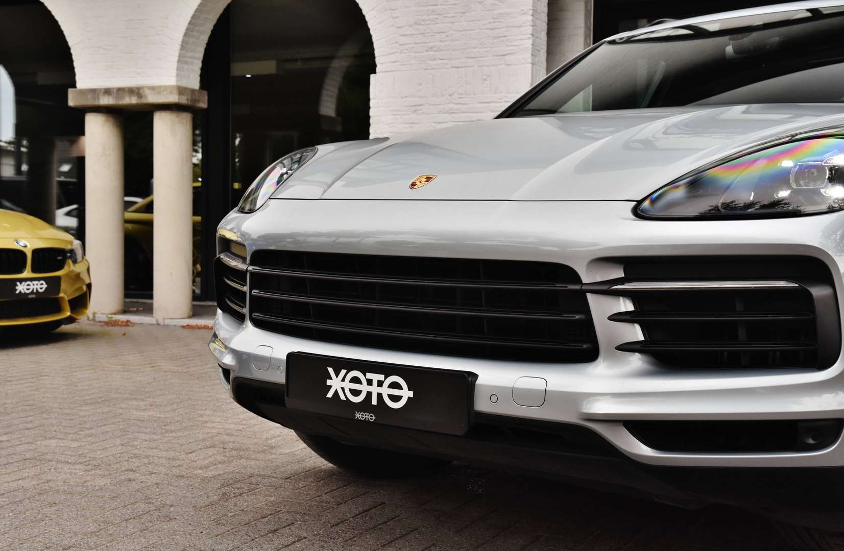 Porsche Cayenne - 18