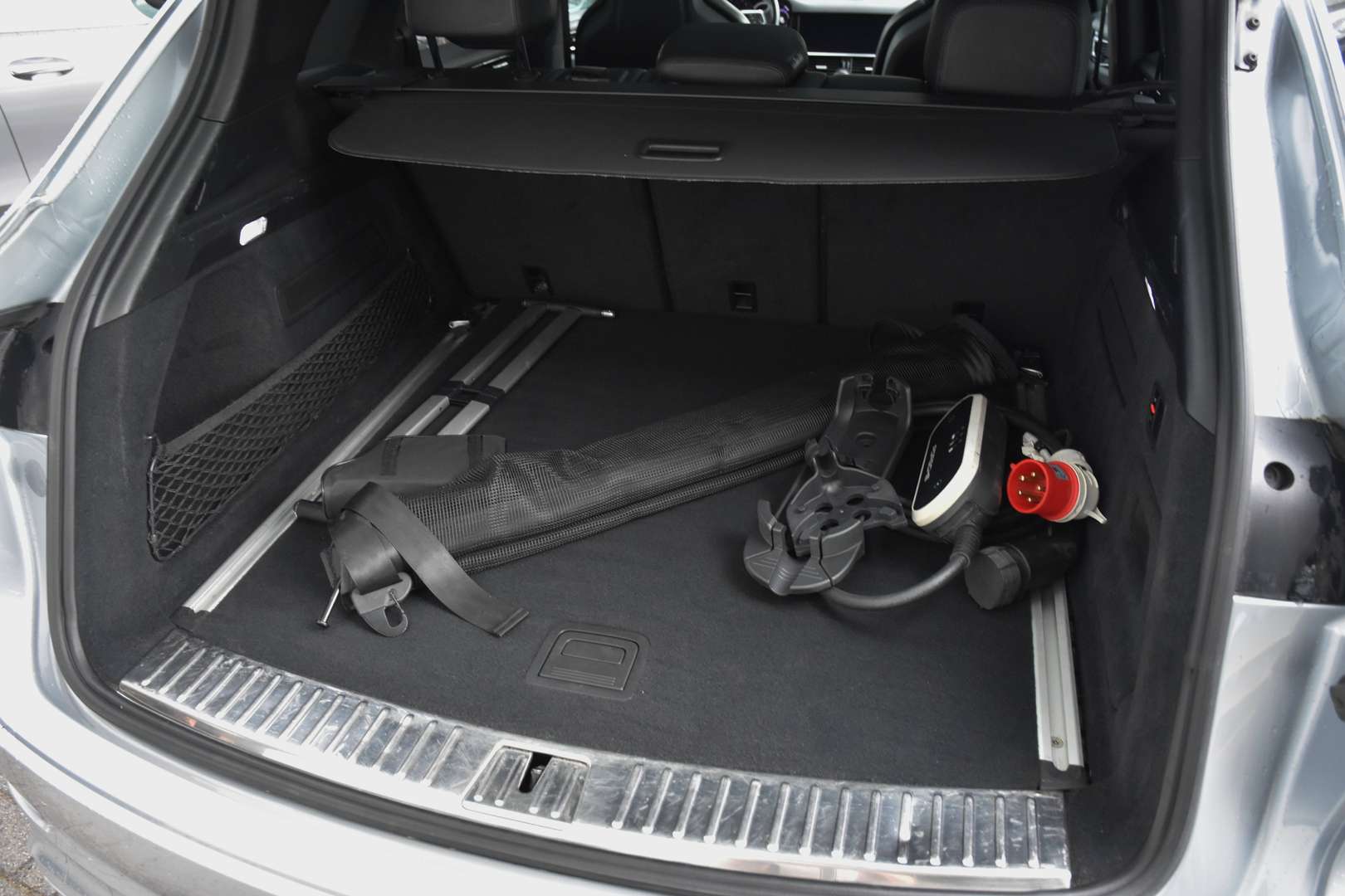 Porsche Cayenne - 24