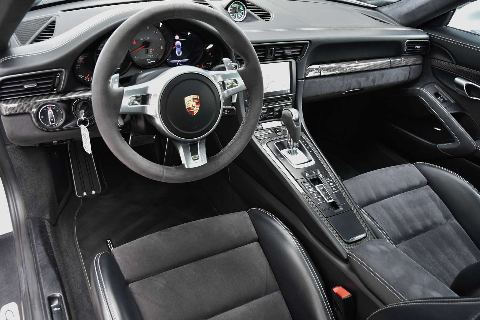 Porsche 911 - 4