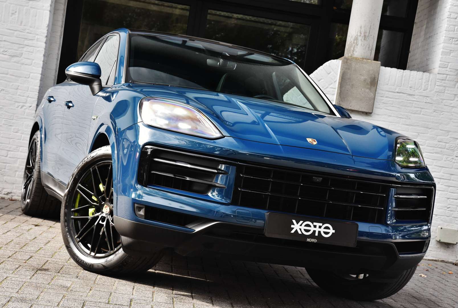 Porsche Cayenne - 2