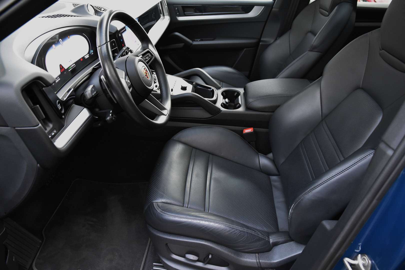 Porsche Cayenne - 5