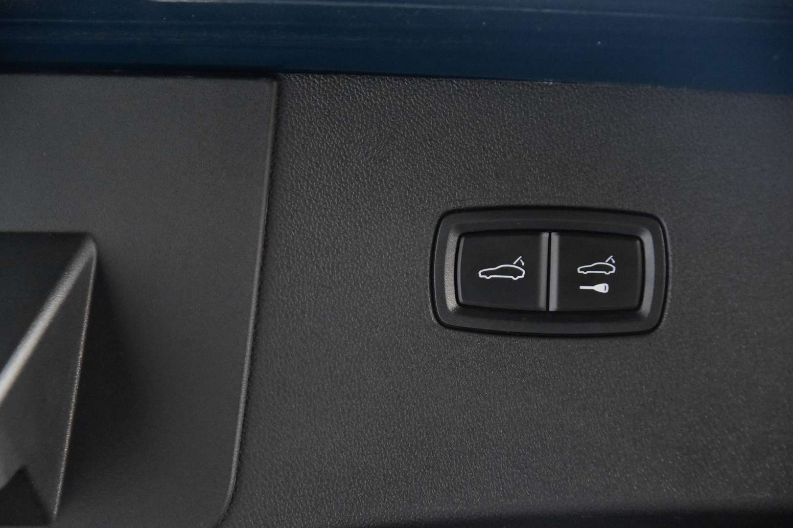 Porsche Cayenne - 23