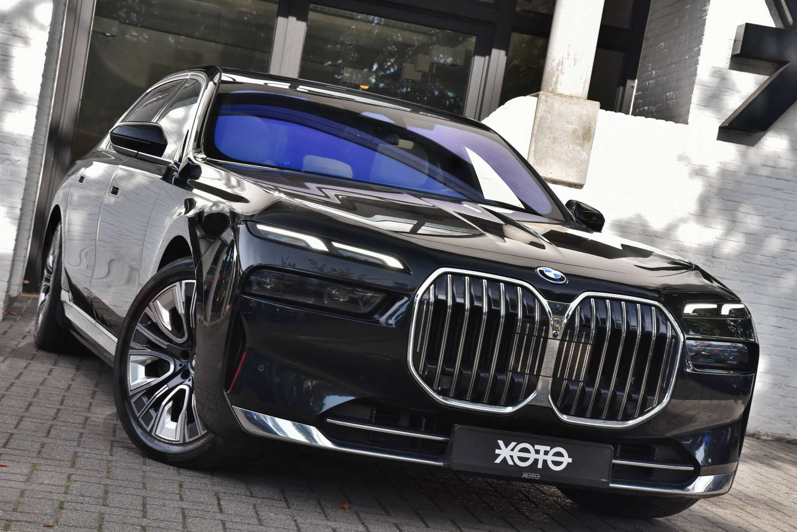 BMW 750 - 2