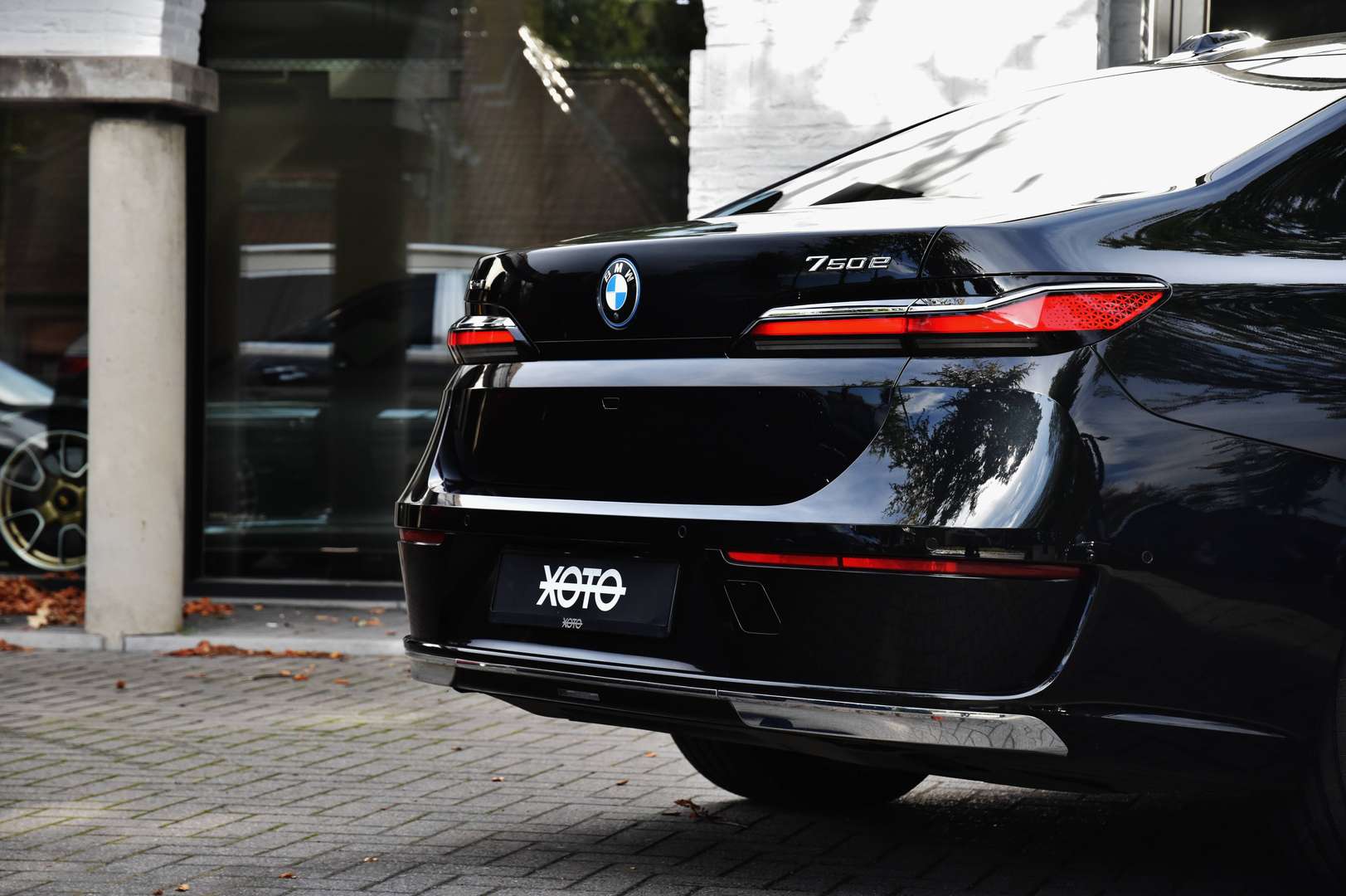 BMW 750 - 17