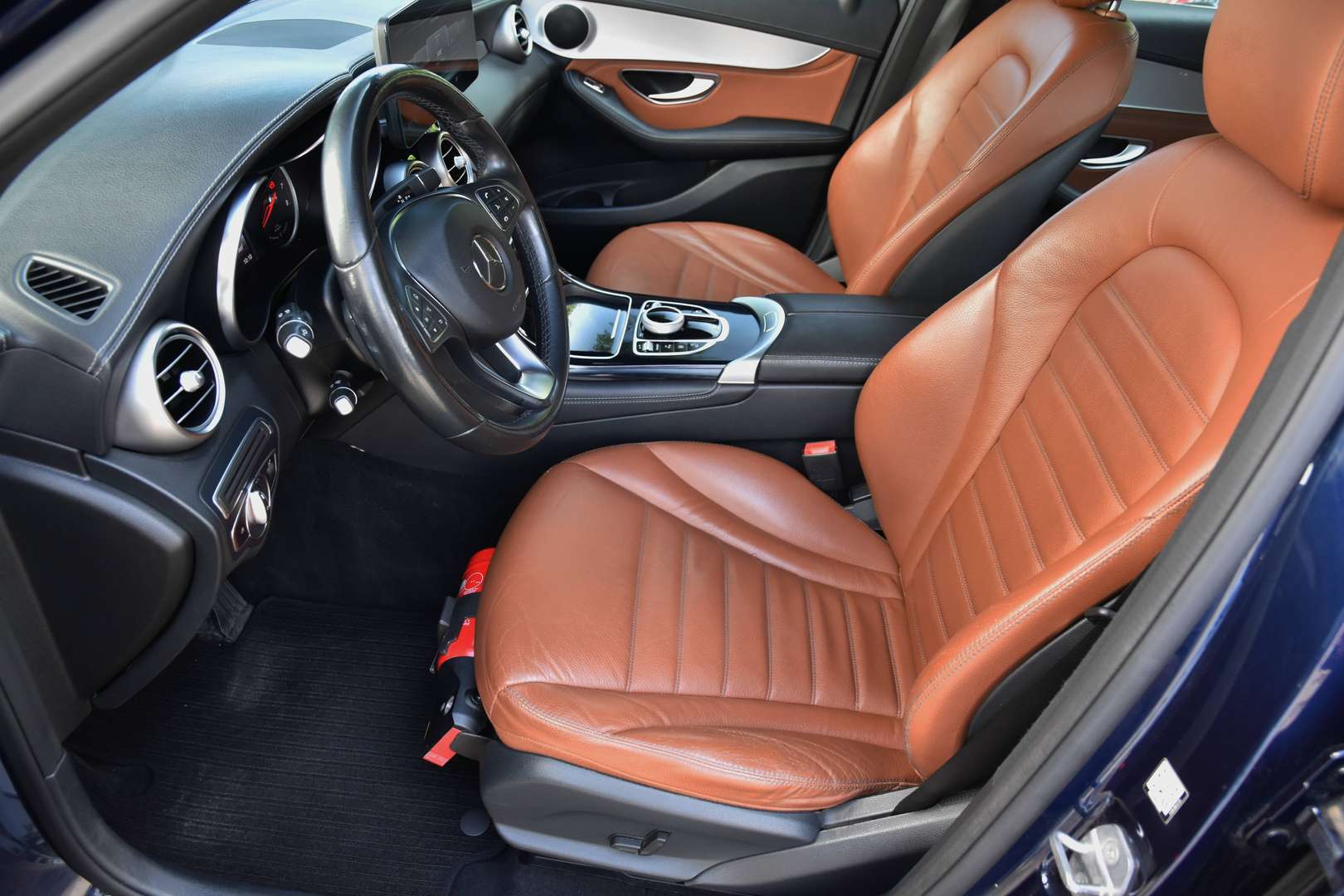 Mercedes-Benz GLC 350 - 5