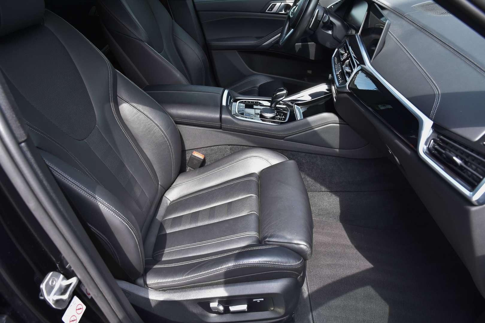 BMW X6 - 14