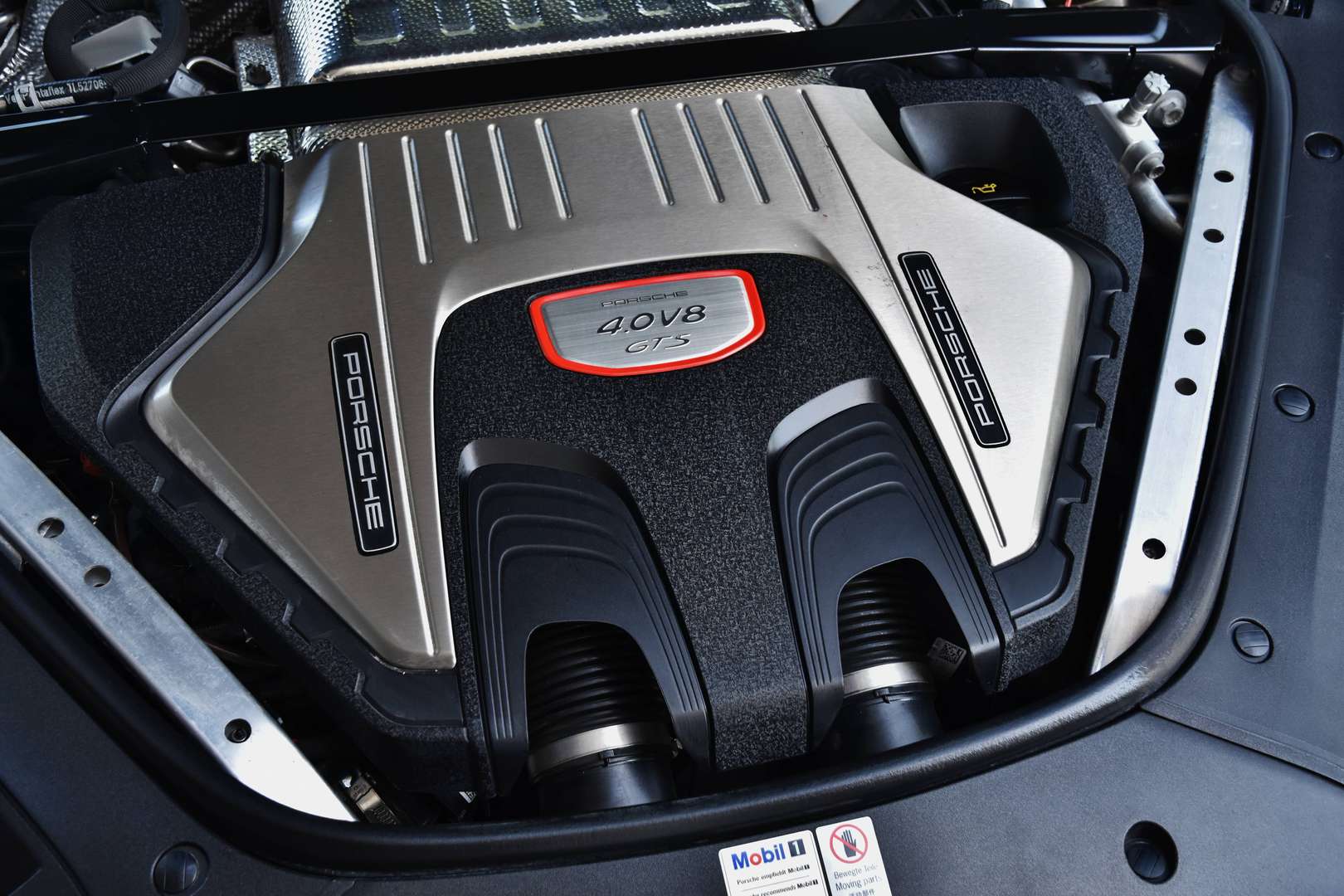 Porsche Panamera - 6